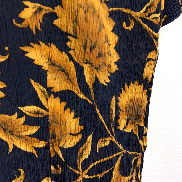 Jones New York • Blue & Yellow Floral Ruched Top - Picture 6 of 8